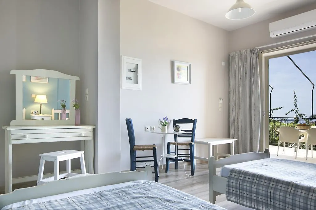 Irilena Studios And Apartments Lassi