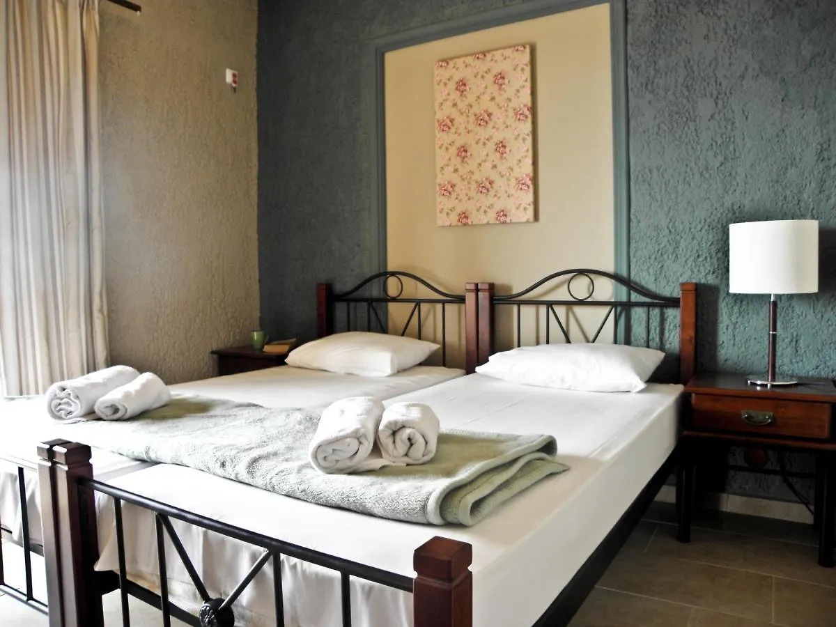 Irilena Studios And Apartments Lassi