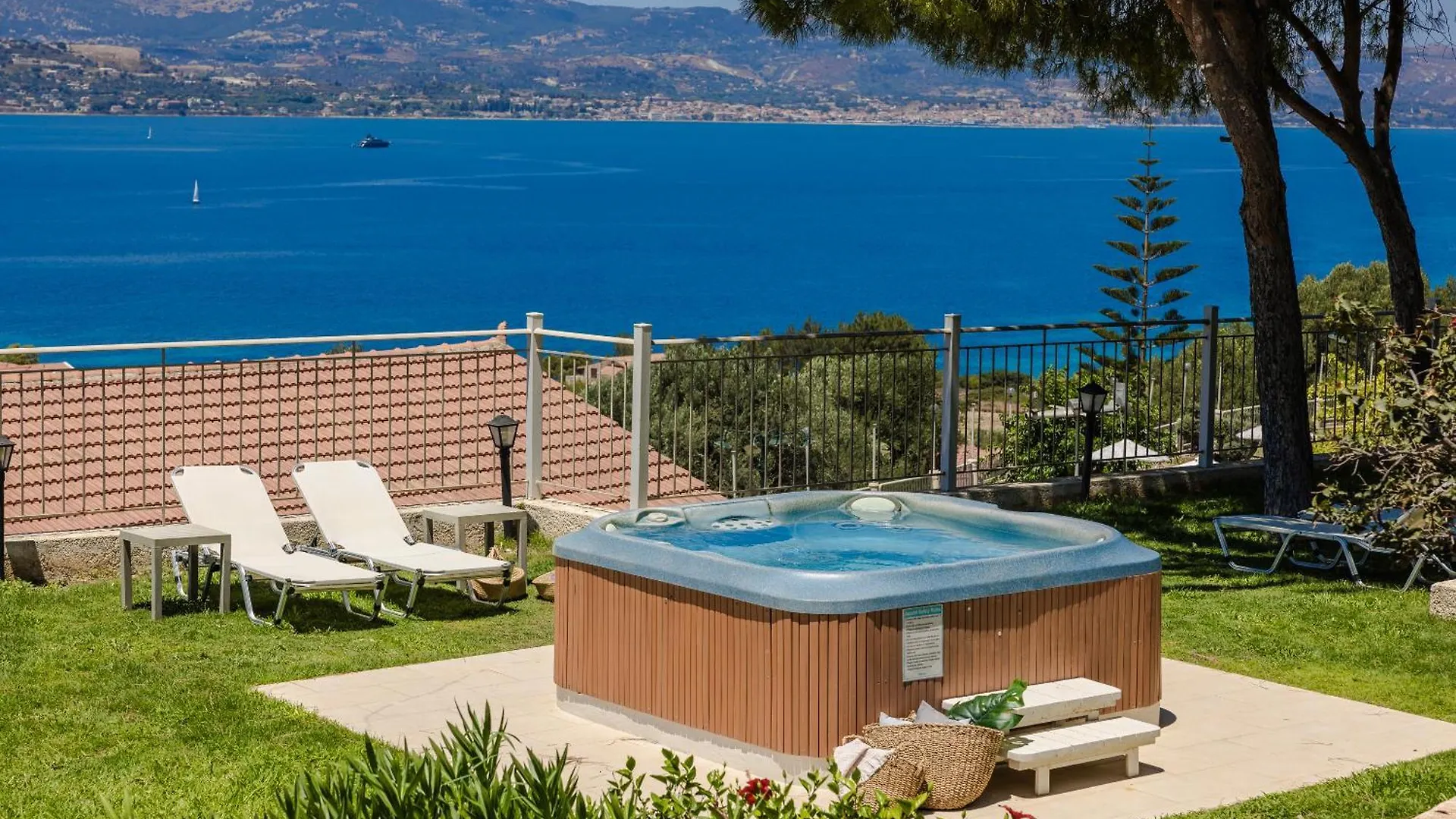 Irilena Studios And Apartments Lassi  Grecia