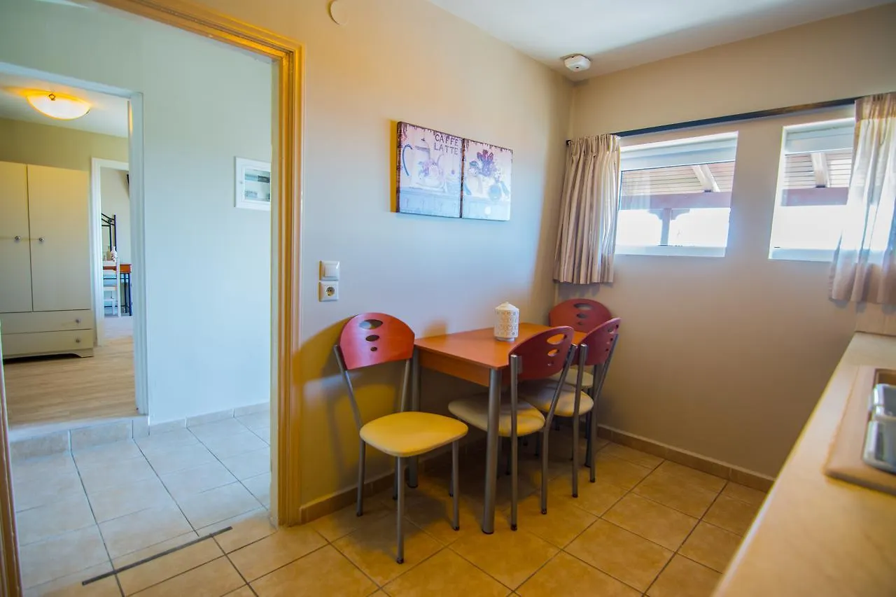 Irilena Studios And Apartments Lassi